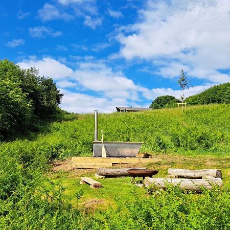 Brackenhill Glamping - Safari Tent With Hot Tub - Sleeps 6 Ivybridge Zewnętrze zdjęcie