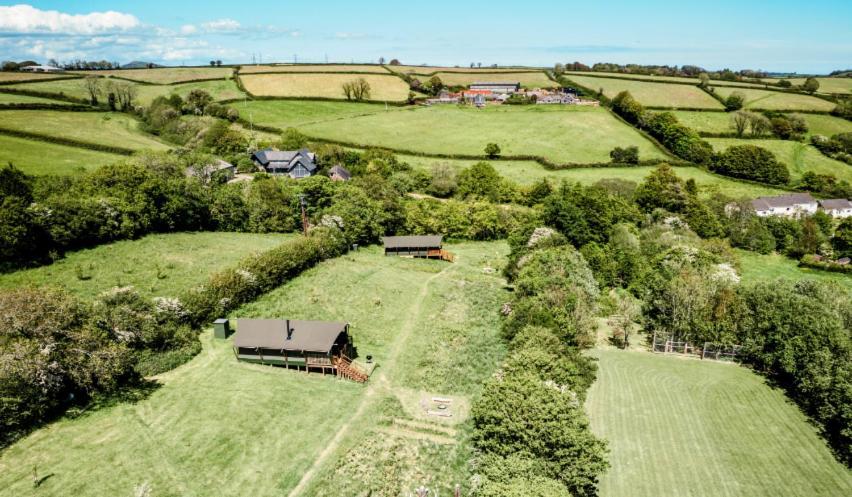 Brackenhill Glamping - Safari Tent With Hot Tub - Sleeps 6 Ivybridge Zewnętrze zdjęcie