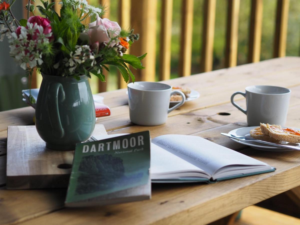 Brackenhill Glamping - Safari Tent With Hot Tub - Sleeps 6 Ivybridge Zewnętrze zdjęcie
